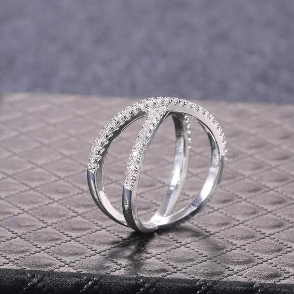 New CROSS Band Infinity pave White Sapphire Ring - Picture 2 of 7